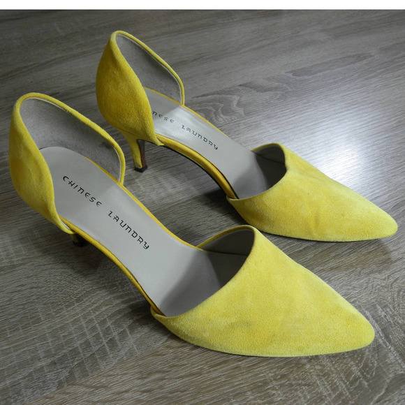 Chinese Laundry Shoes - Chinese Laundry Off Beat heels size 9.5 bright yellow pointy toe